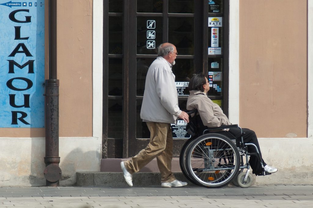 Disabilità: la guida completa su come esser riconosciuti invalidi e le agevolazioni a cui si ha diritto